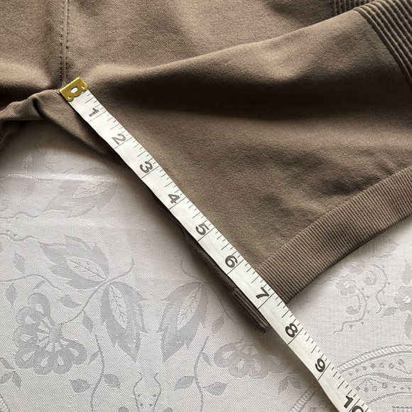 Forever 21 Coffee Brown Seamless Biker Shorts Elastic Activewear Women’s Size L - Picture 11 of 16